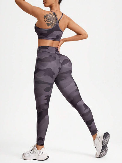 Conjunto 3pzs de Mujer color Gris /Camuflajeado con franela