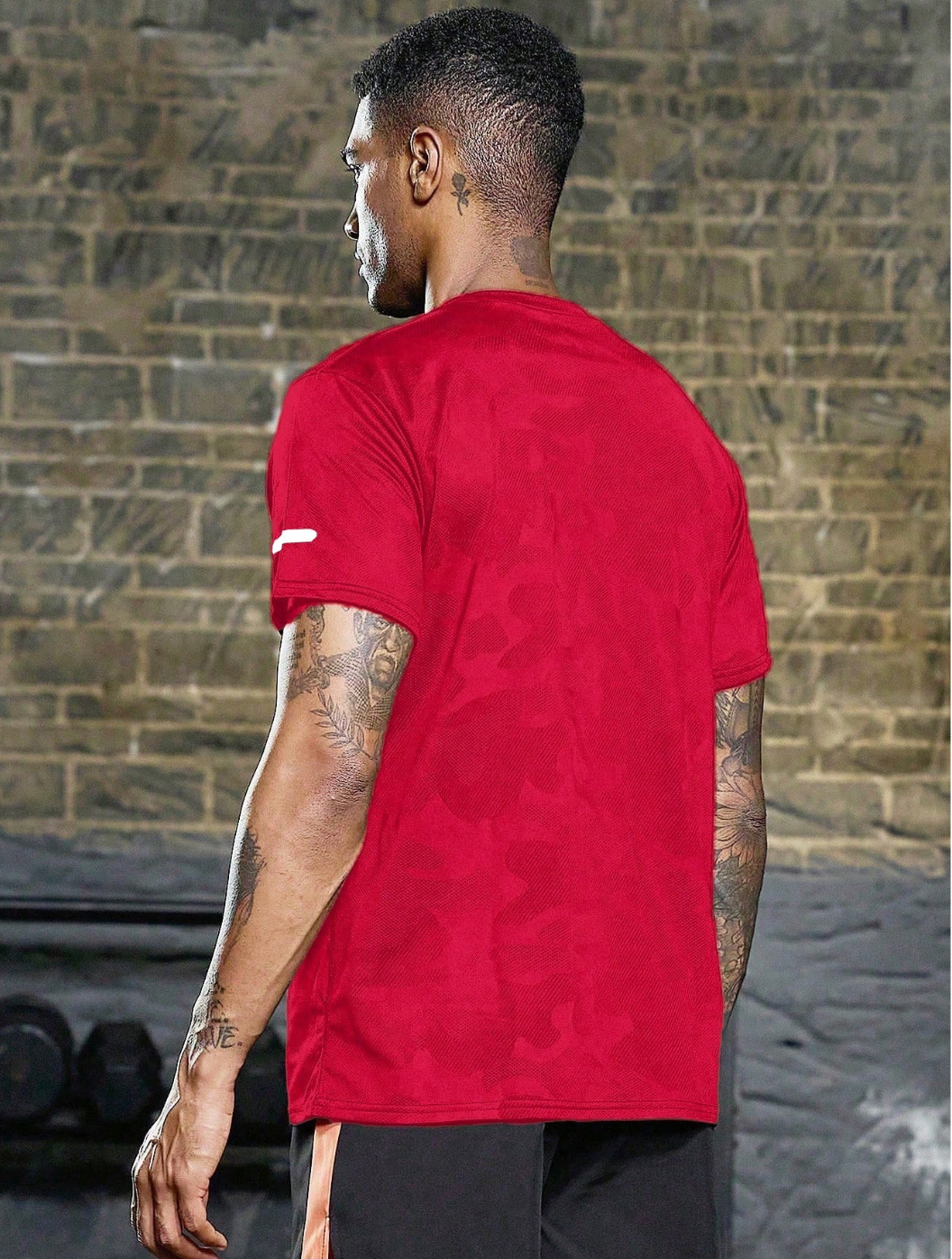 Franela Manga Corta de Hombre color Rojo /Camuflaje